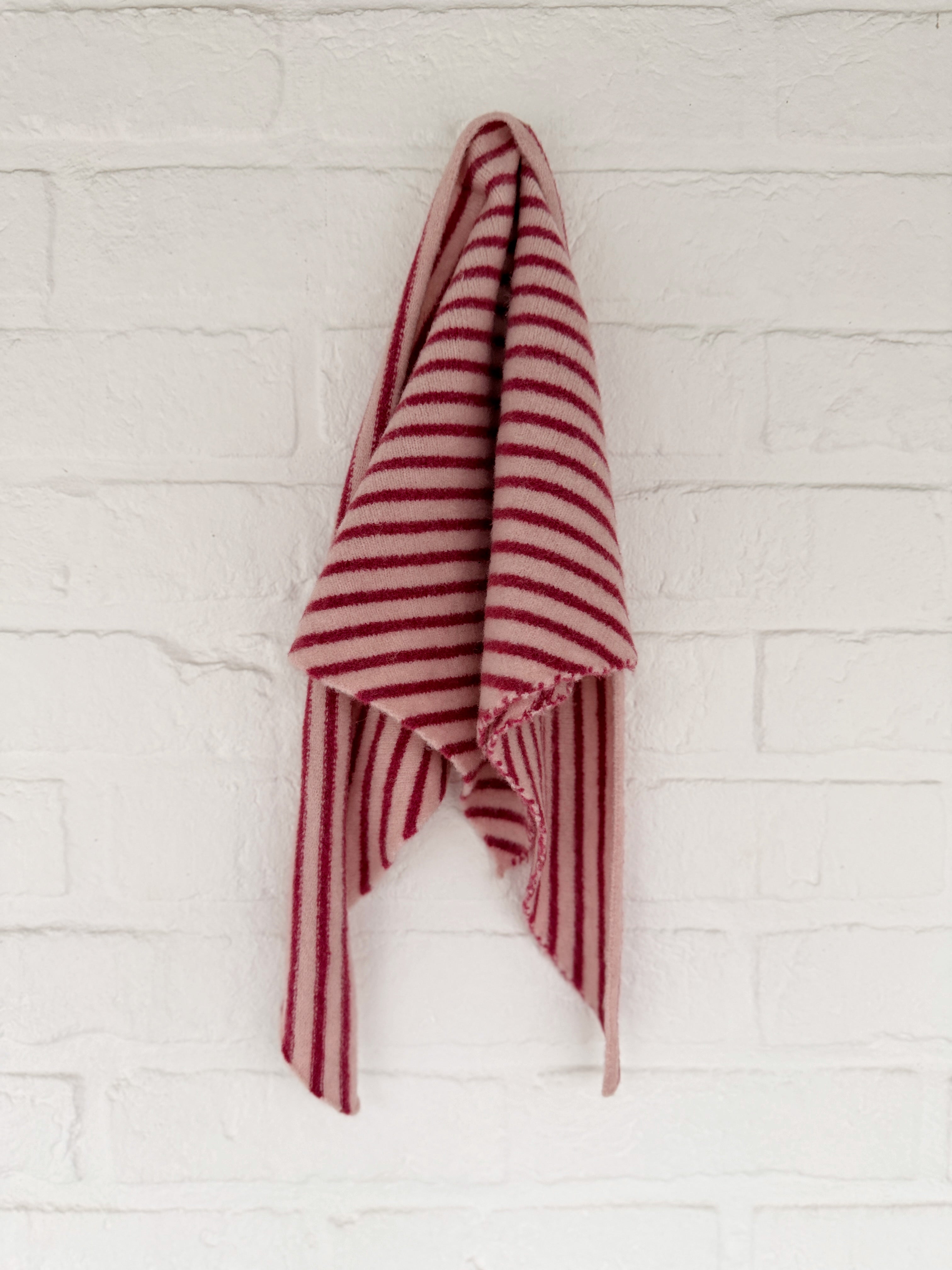Stripy scarf - pink and red