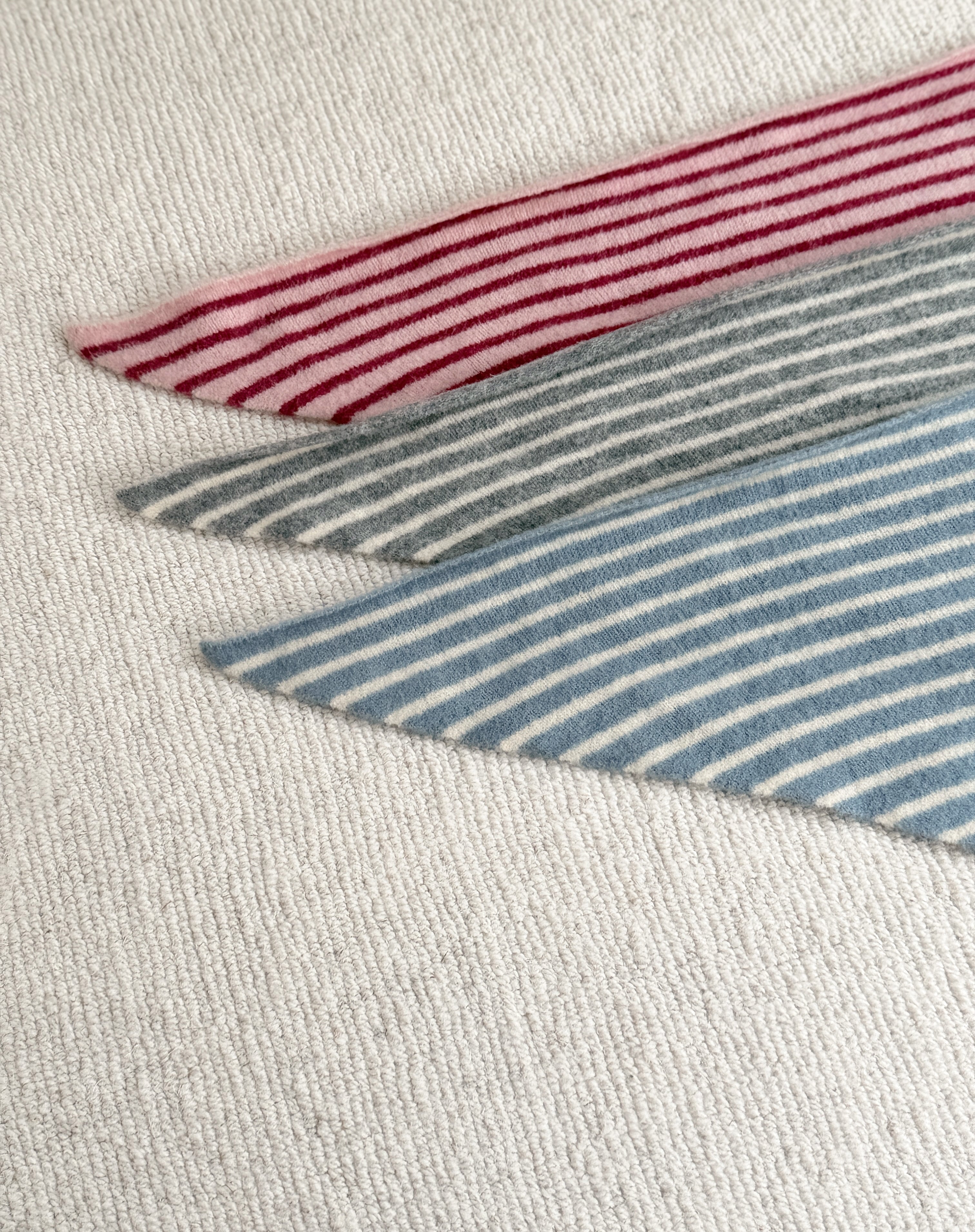 Stripy scarf - pink and red