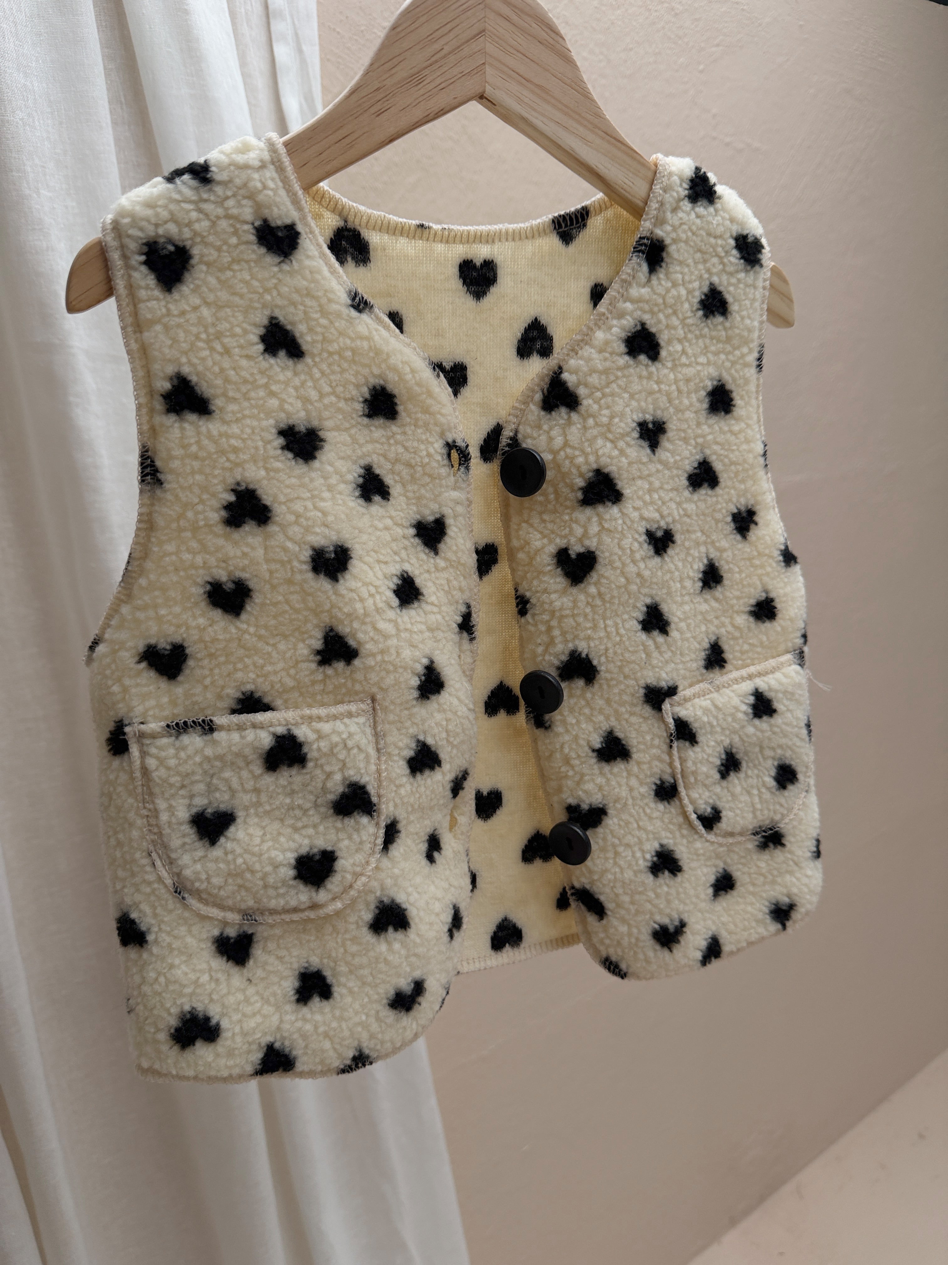 Gilet Flo - écru à motif coeur