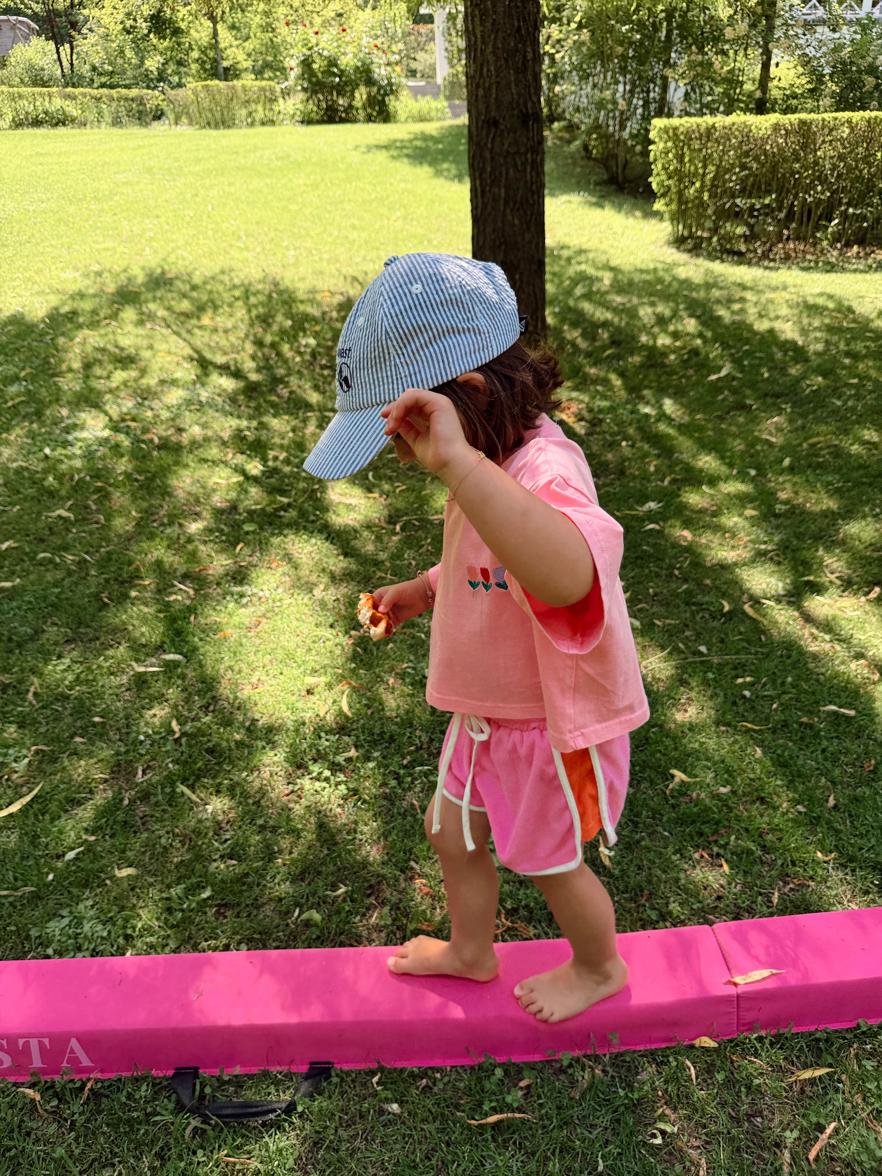 Lyvia shorts - pink and orange