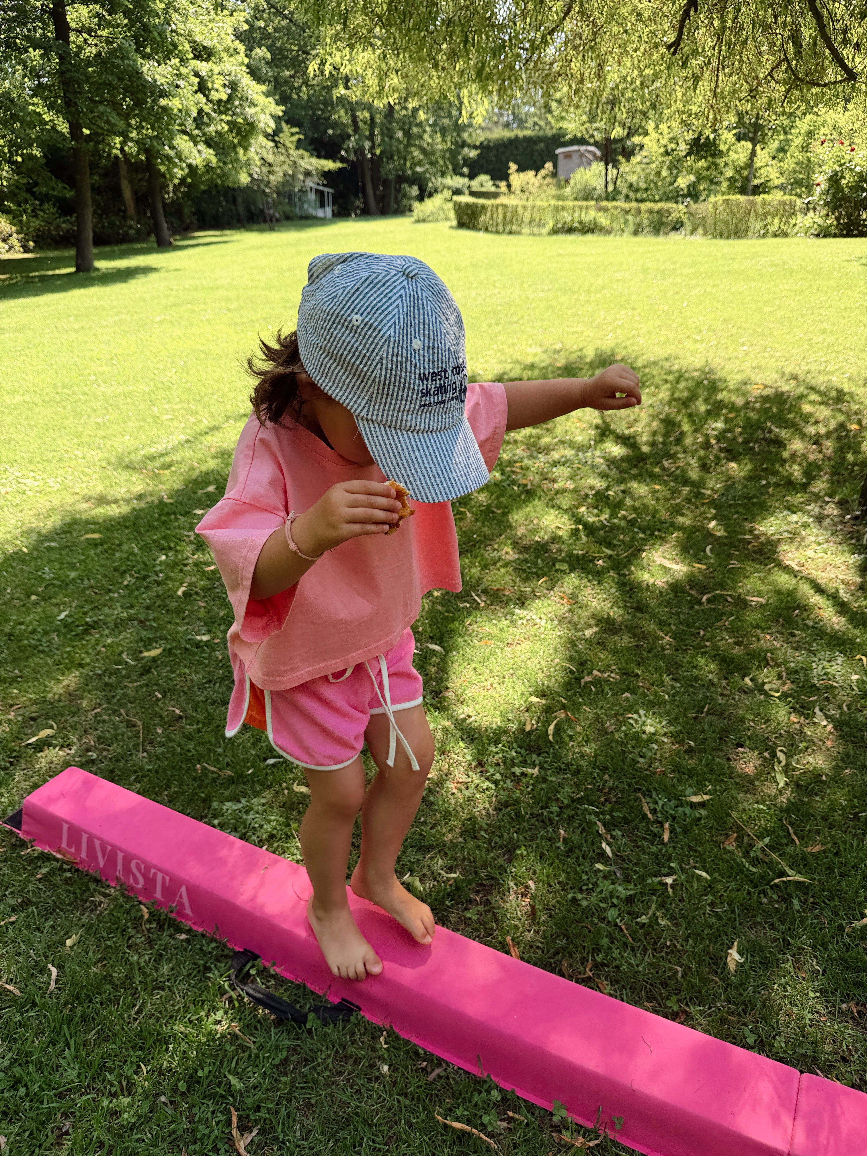 Lyvia shorts - pink and orange