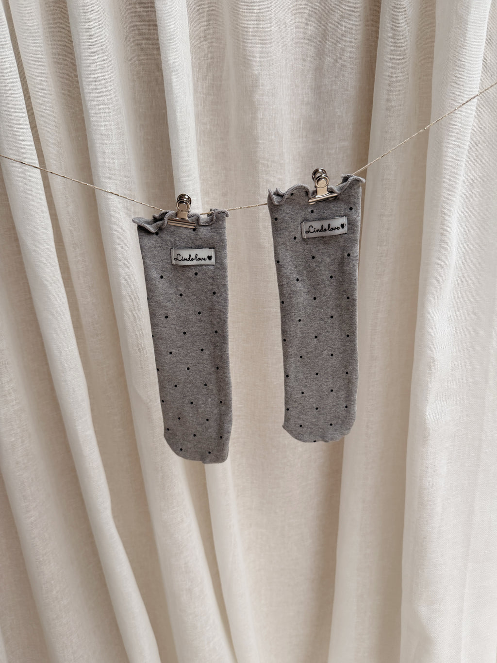Chaussettes Lison - grises à pois