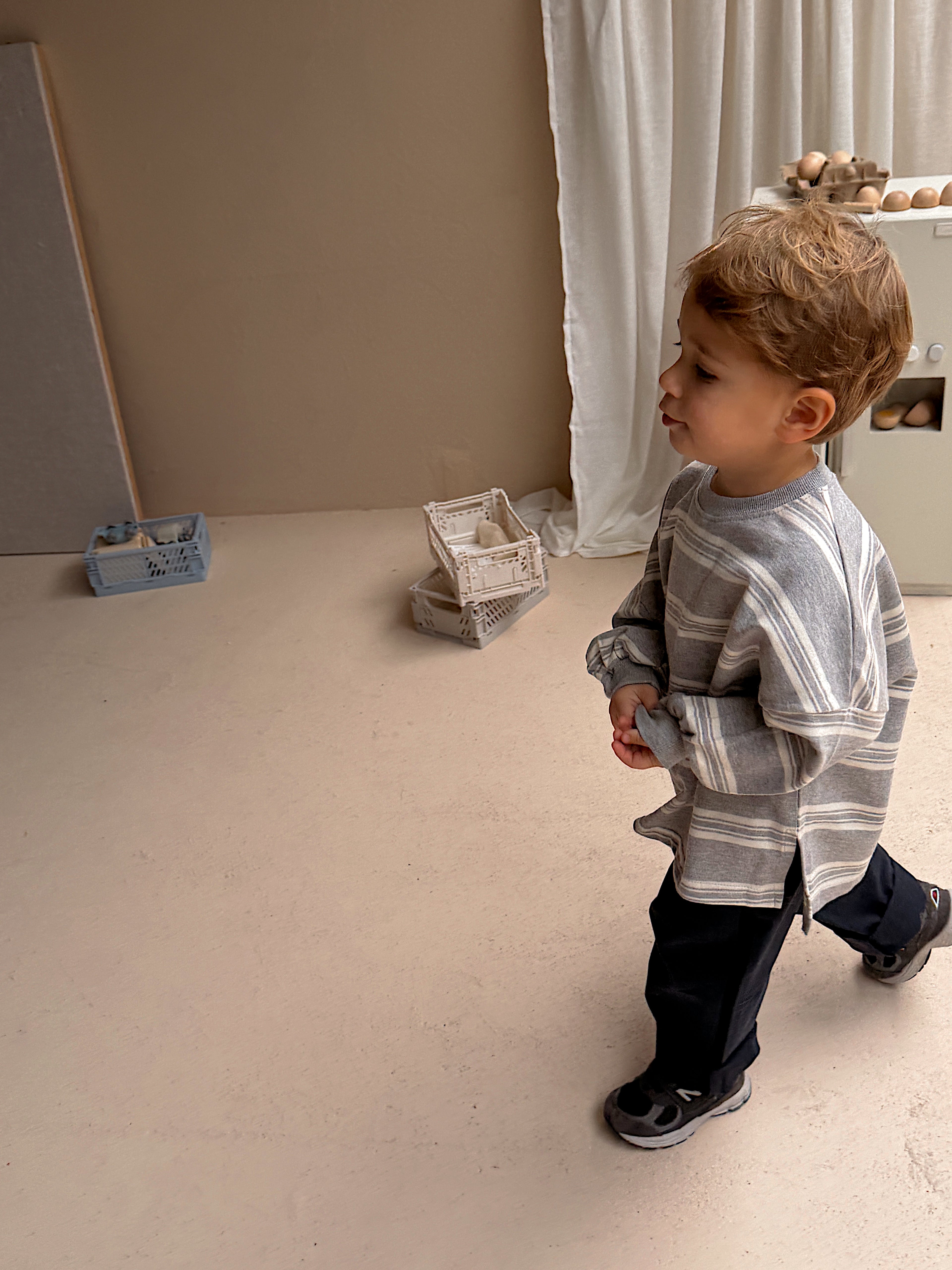 T-shirt Romain - gris à lignes