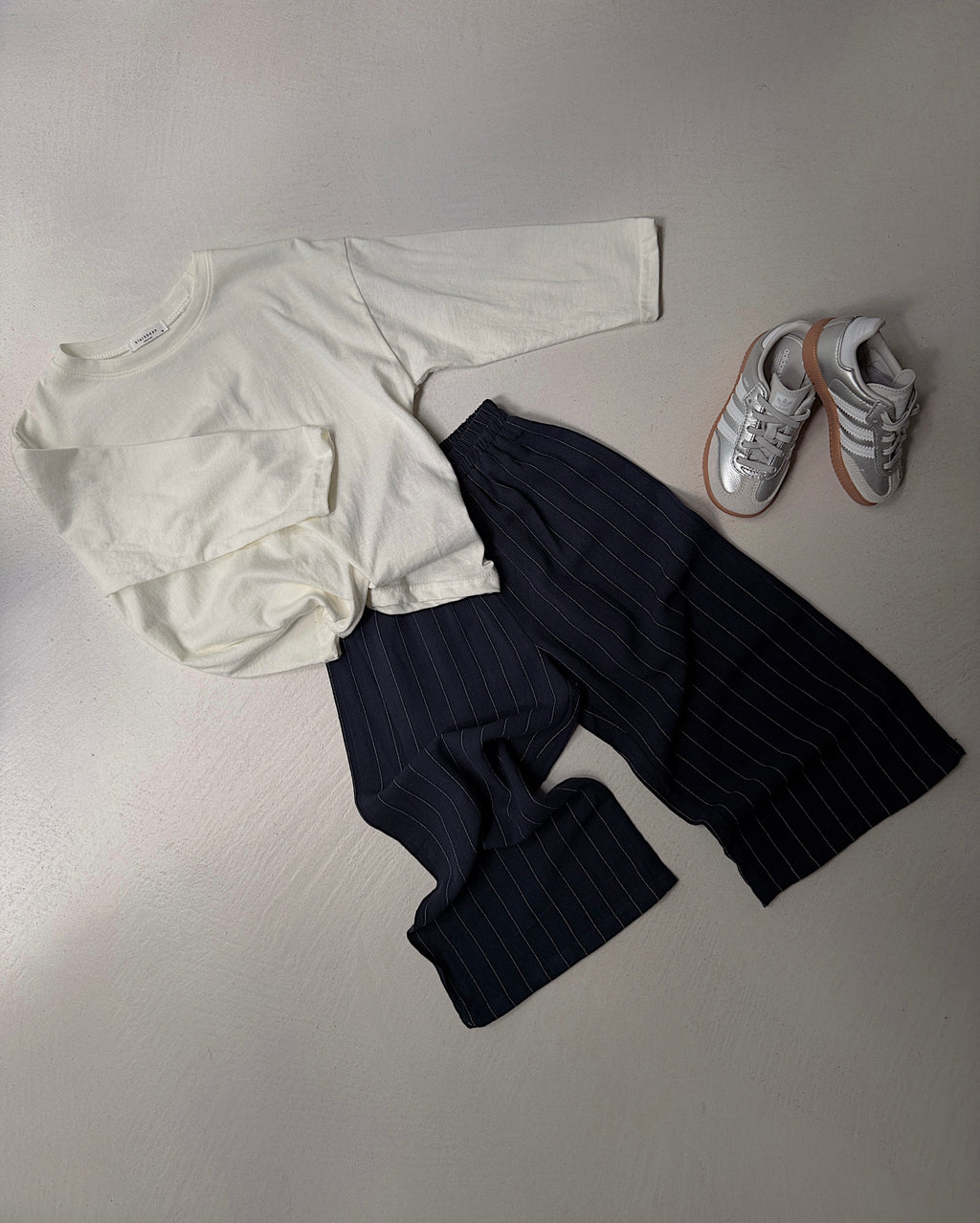 Pantalon Stella - bleu marine à lignes