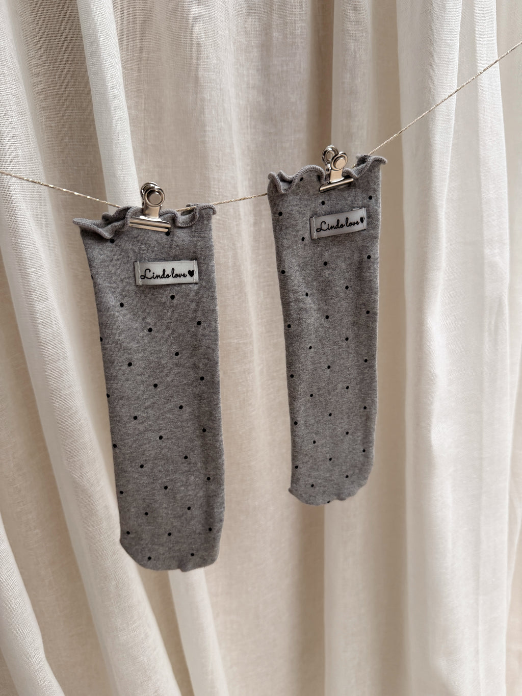 Chaussettes Lison - grises à pois