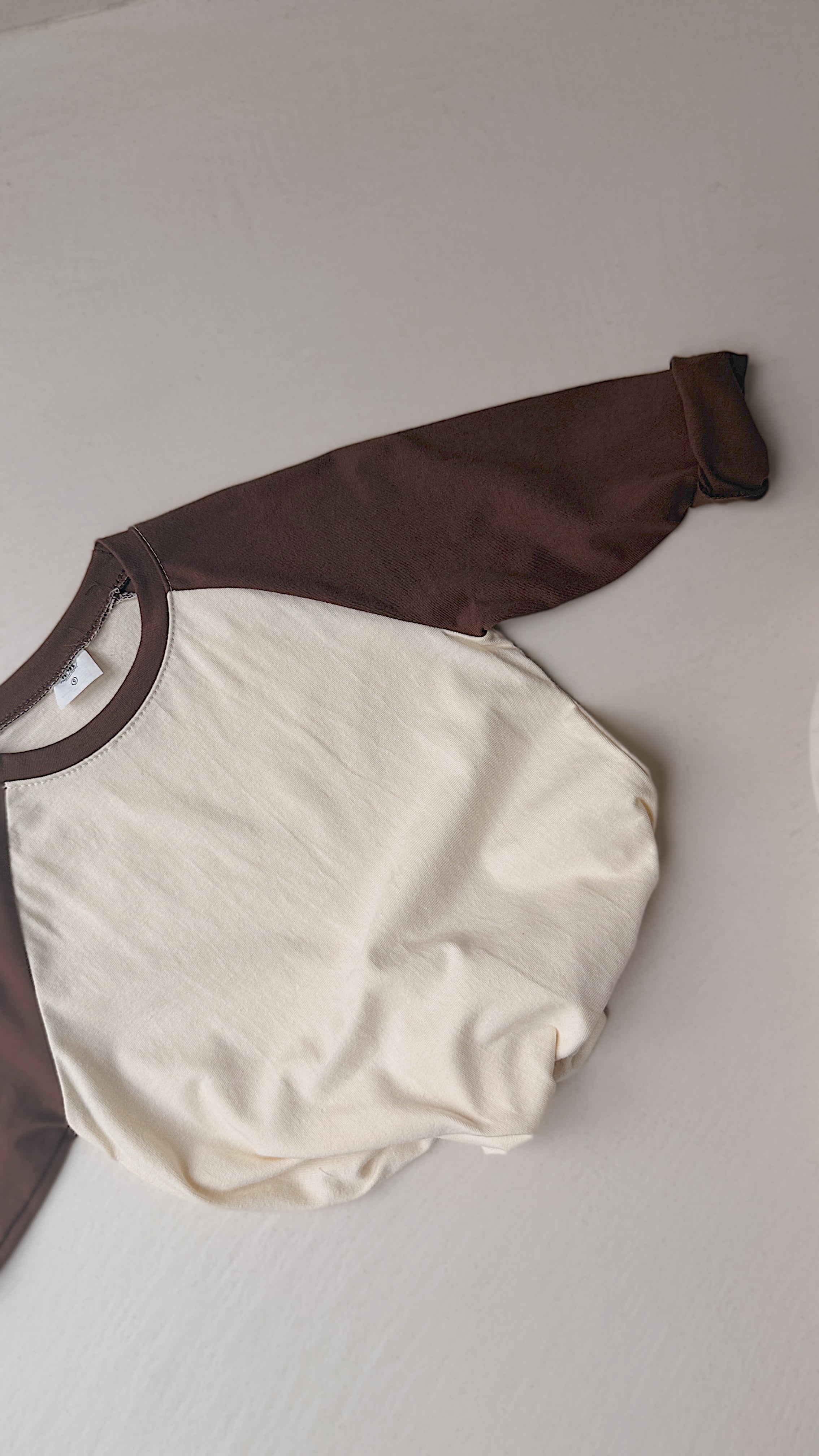 T-shirt Joe - écru et brun