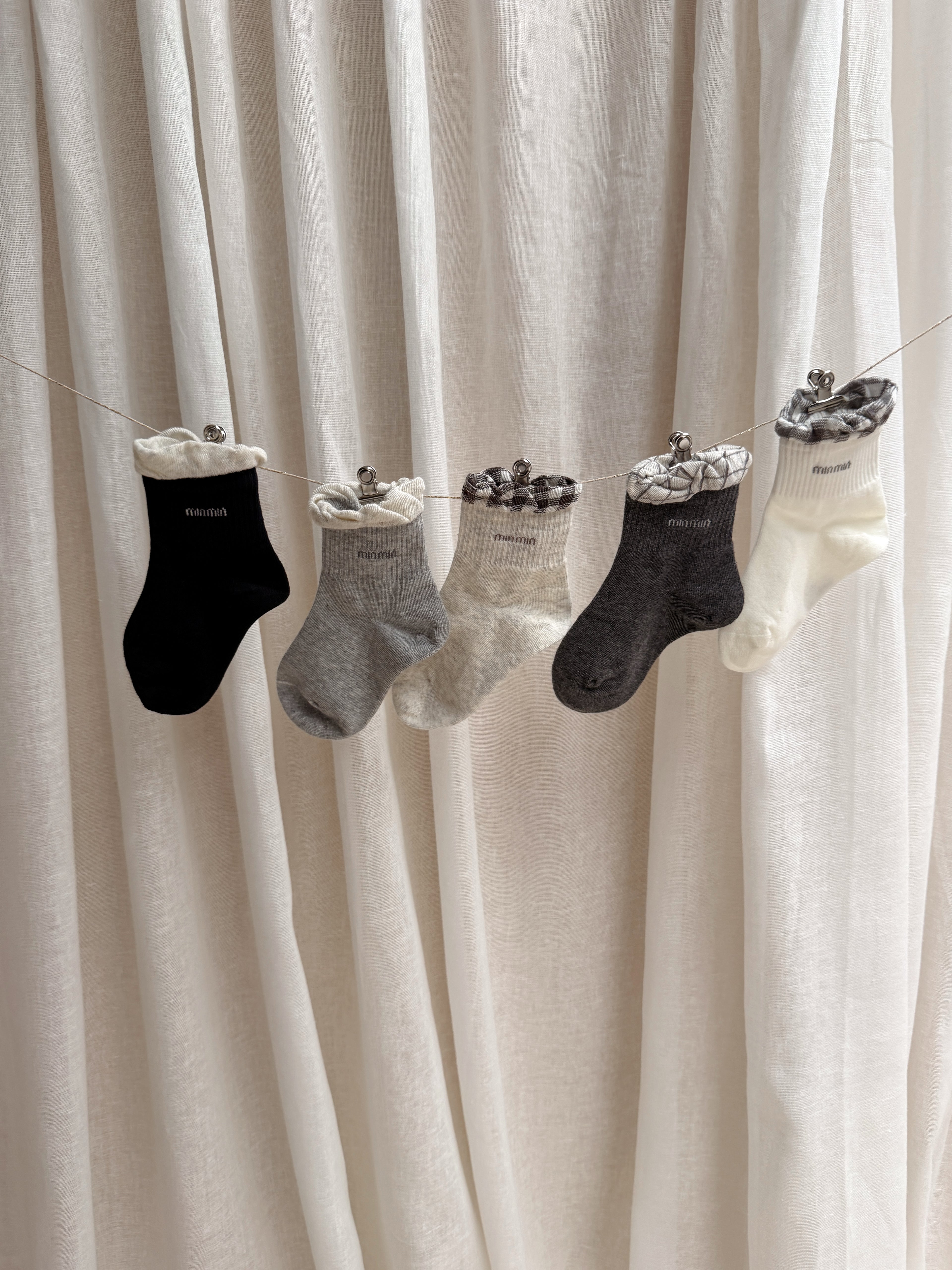 Chaussettes Billy - écrues et grises