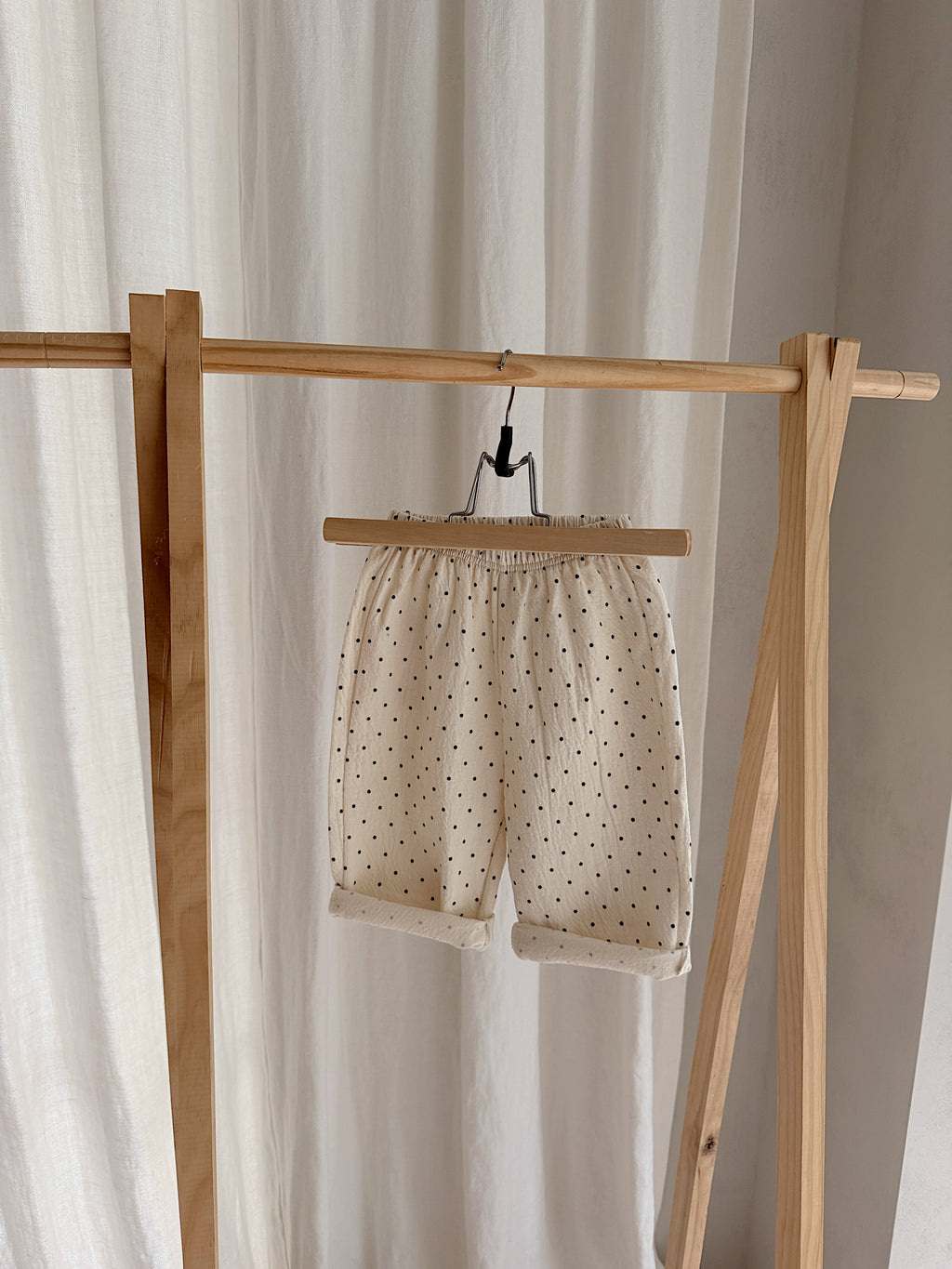 Trousers Patty - ecru with polka dots